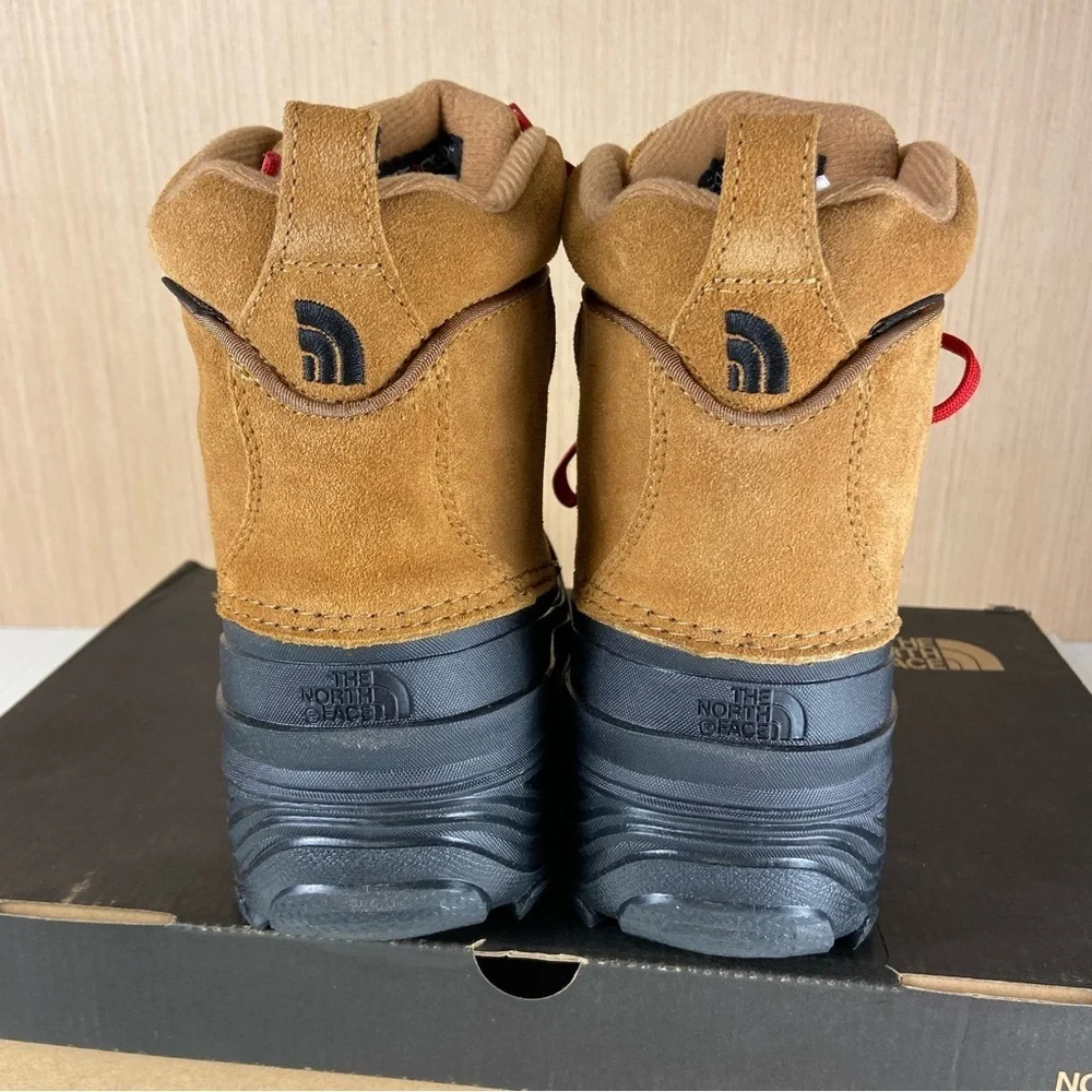 The North Face Youth Chilkat Lace II Waterproof Snow Boots Size 4 NIB